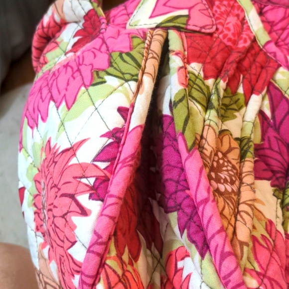Vera Bradley Bag - Picture 8 of 8
